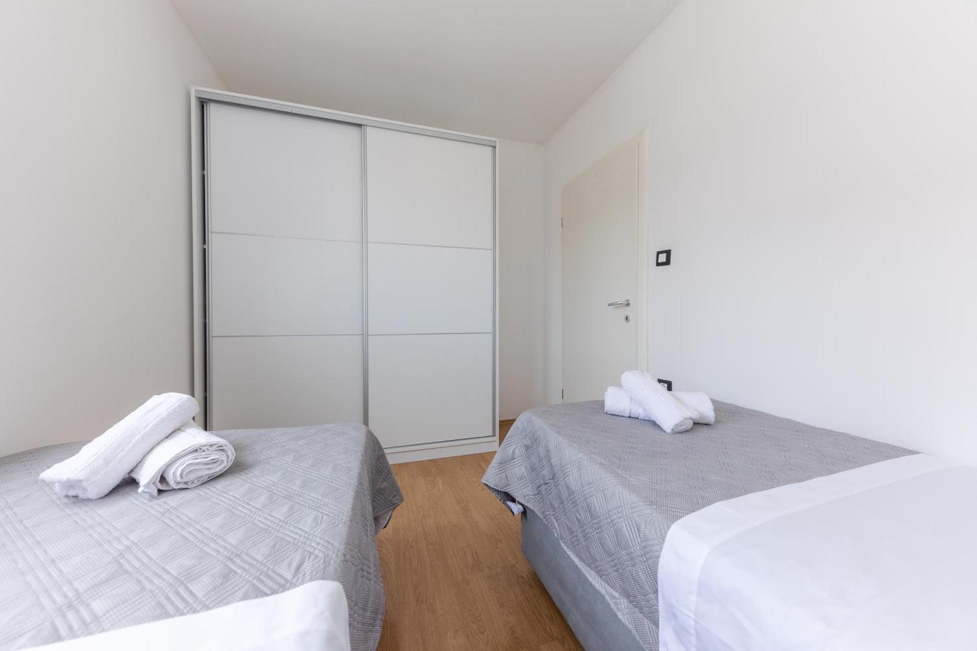 House Niko M With 6 Apartments Split Ngoại thất bức ảnh