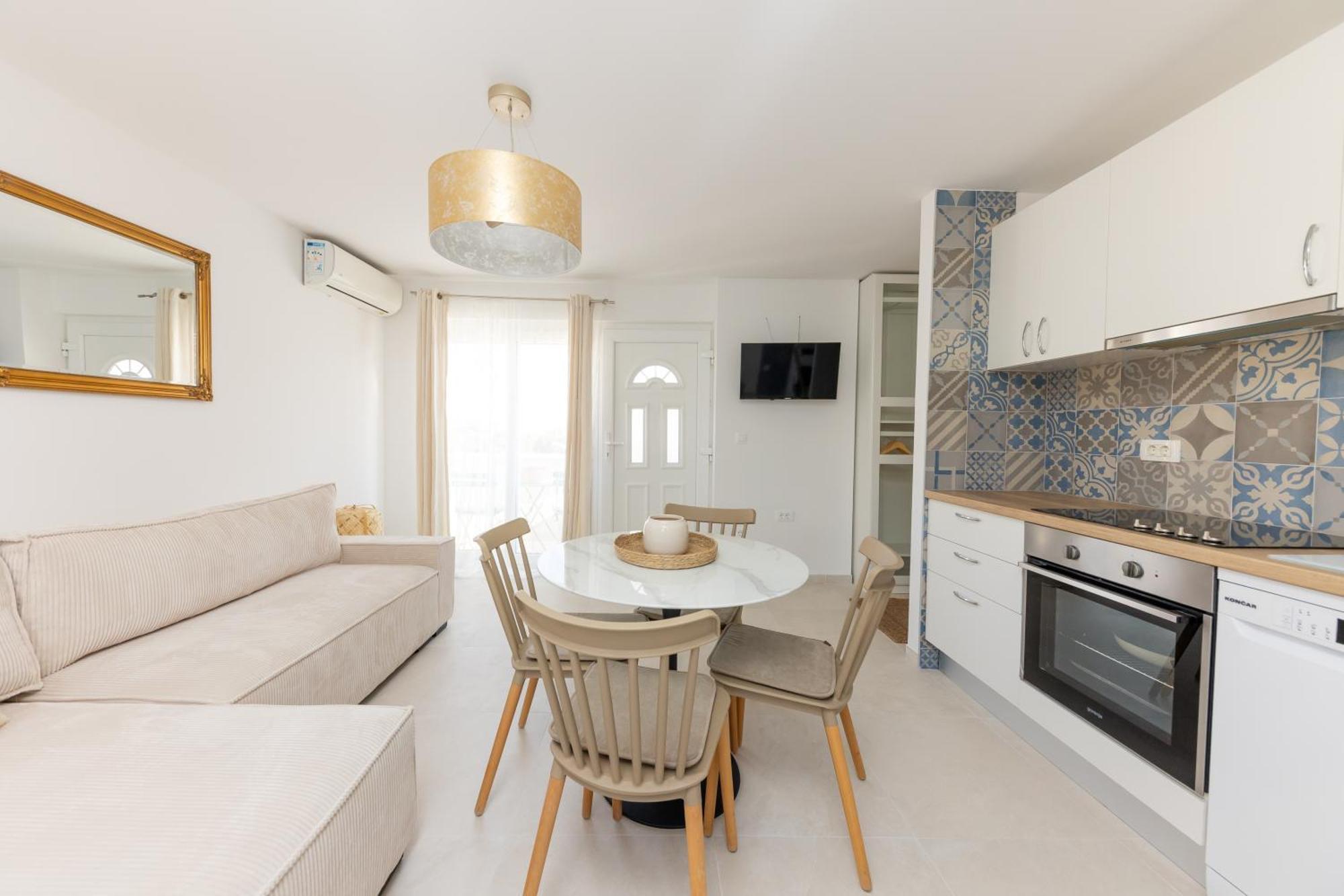 House Niko M With 6 Apartments Split Ngoại thất bức ảnh