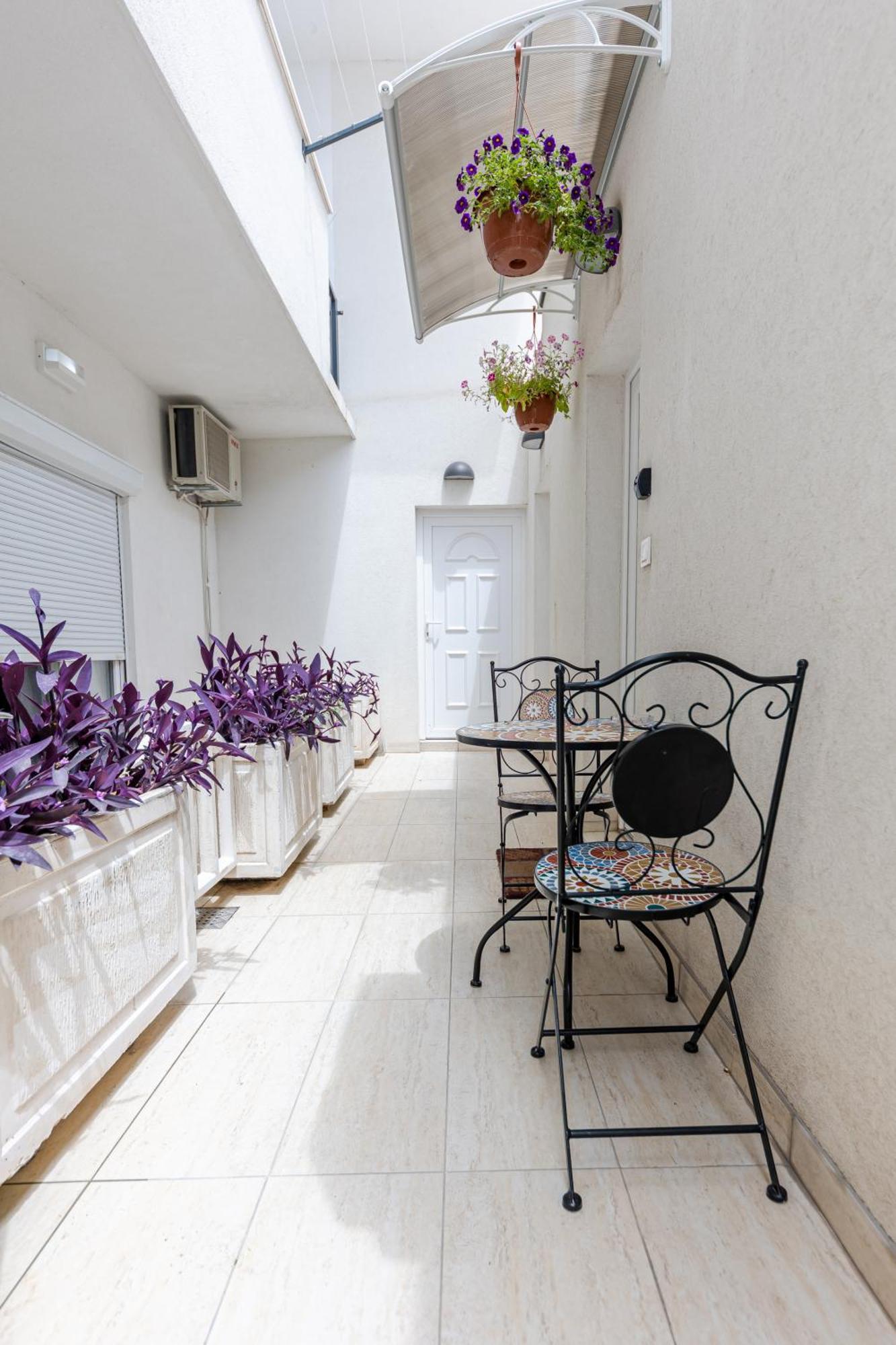 House Niko M With 6 Apartments Split Ngoại thất bức ảnh