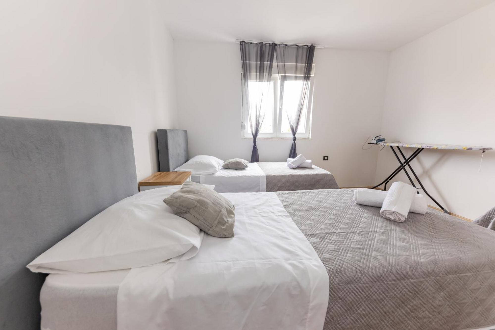 House Niko M With 6 Apartments Split Ngoại thất bức ảnh
