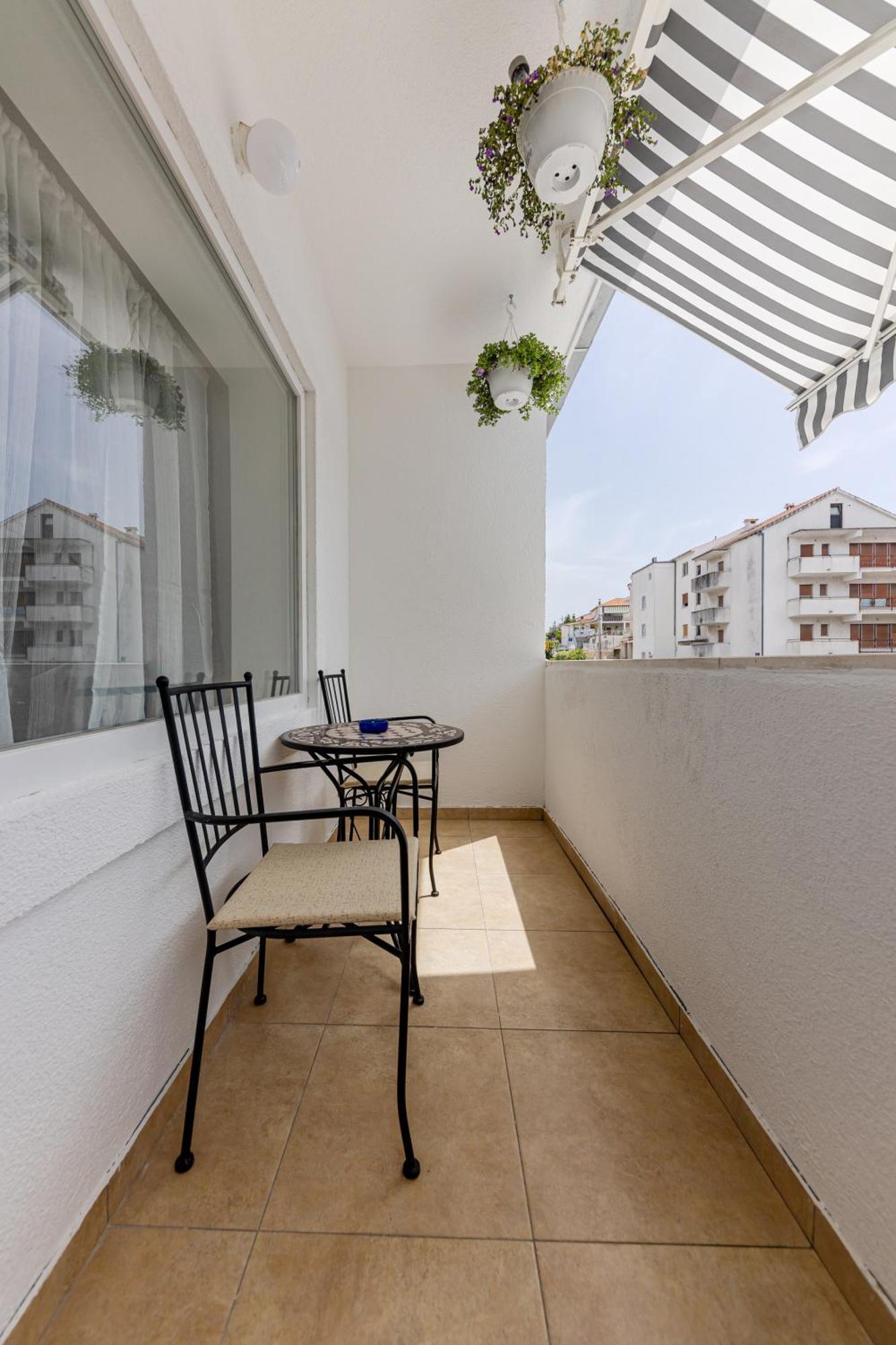 House Niko M With 6 Apartments Split Ngoại thất bức ảnh