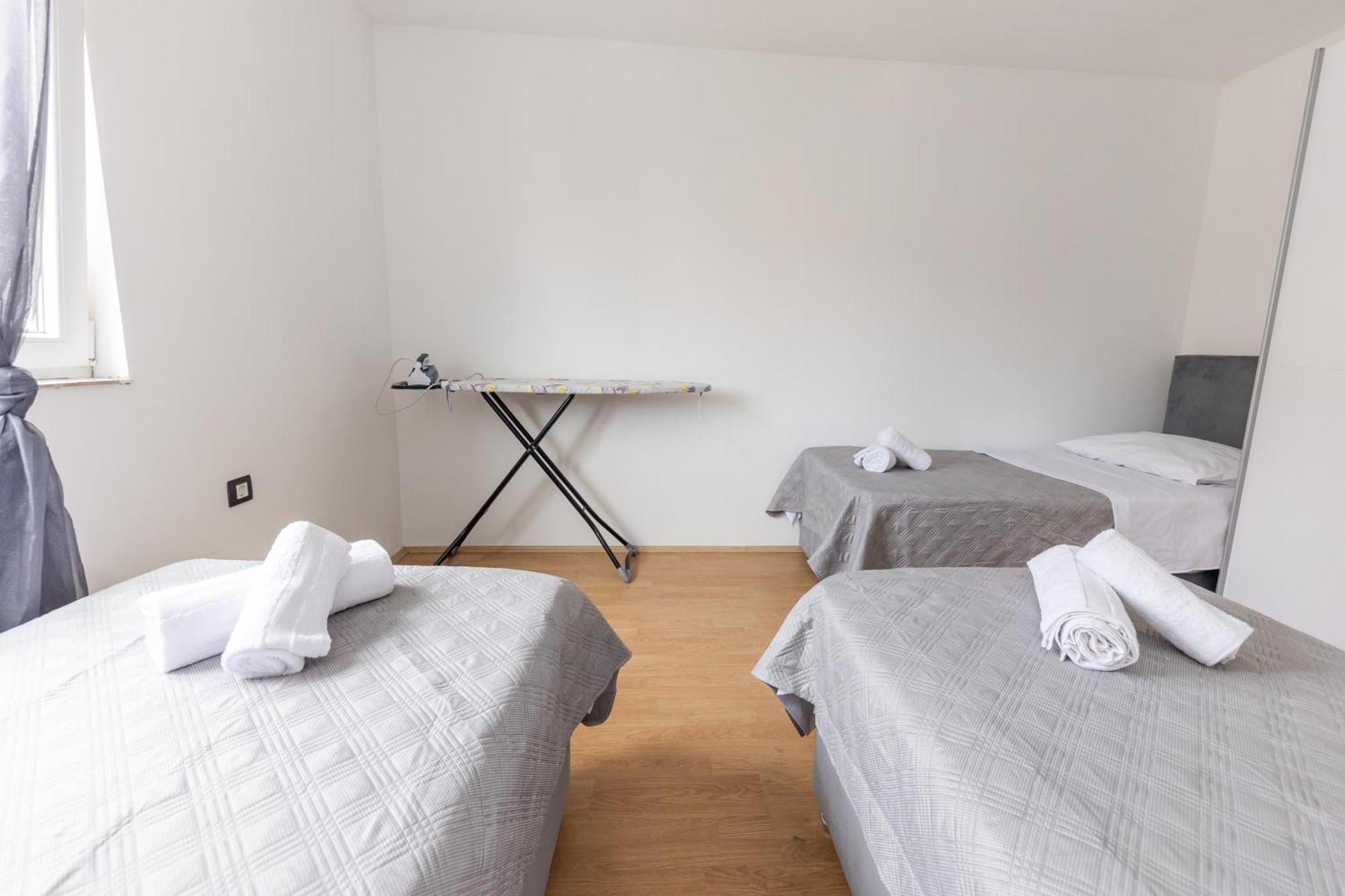 House Niko M With 6 Apartments Split Ngoại thất bức ảnh